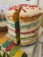 Regenbogentorte
