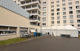 Blick aufs Küchenzelt